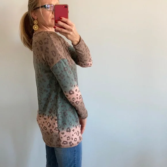 Color Bock, Animal Print Tunic Top - Picture 5 of 5